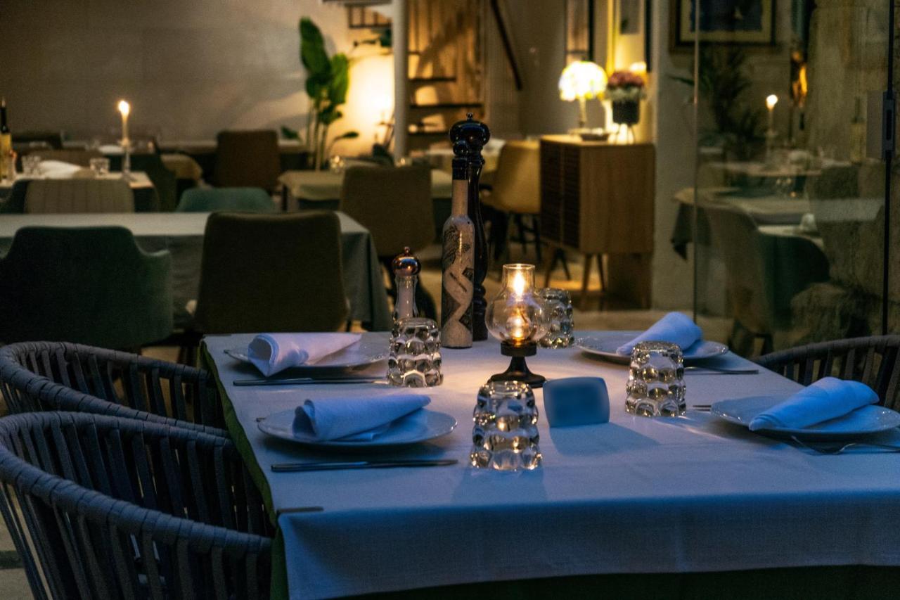 ספליט Leonis Restaurant & Rooms מראה חיצוני תמונה