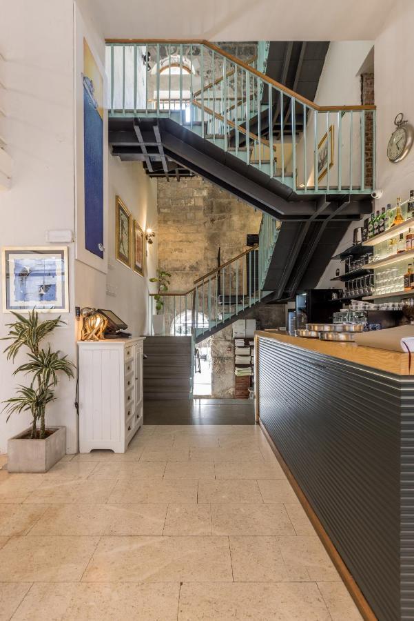 ספליט Leonis Restaurant & Rooms מראה חיצוני תמונה